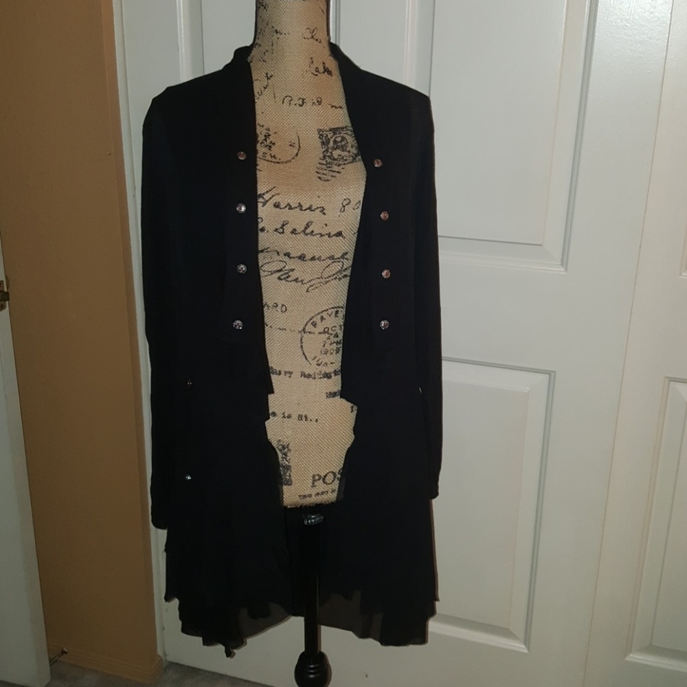 Paris Paris Long Sleeve Wrap Shawl M